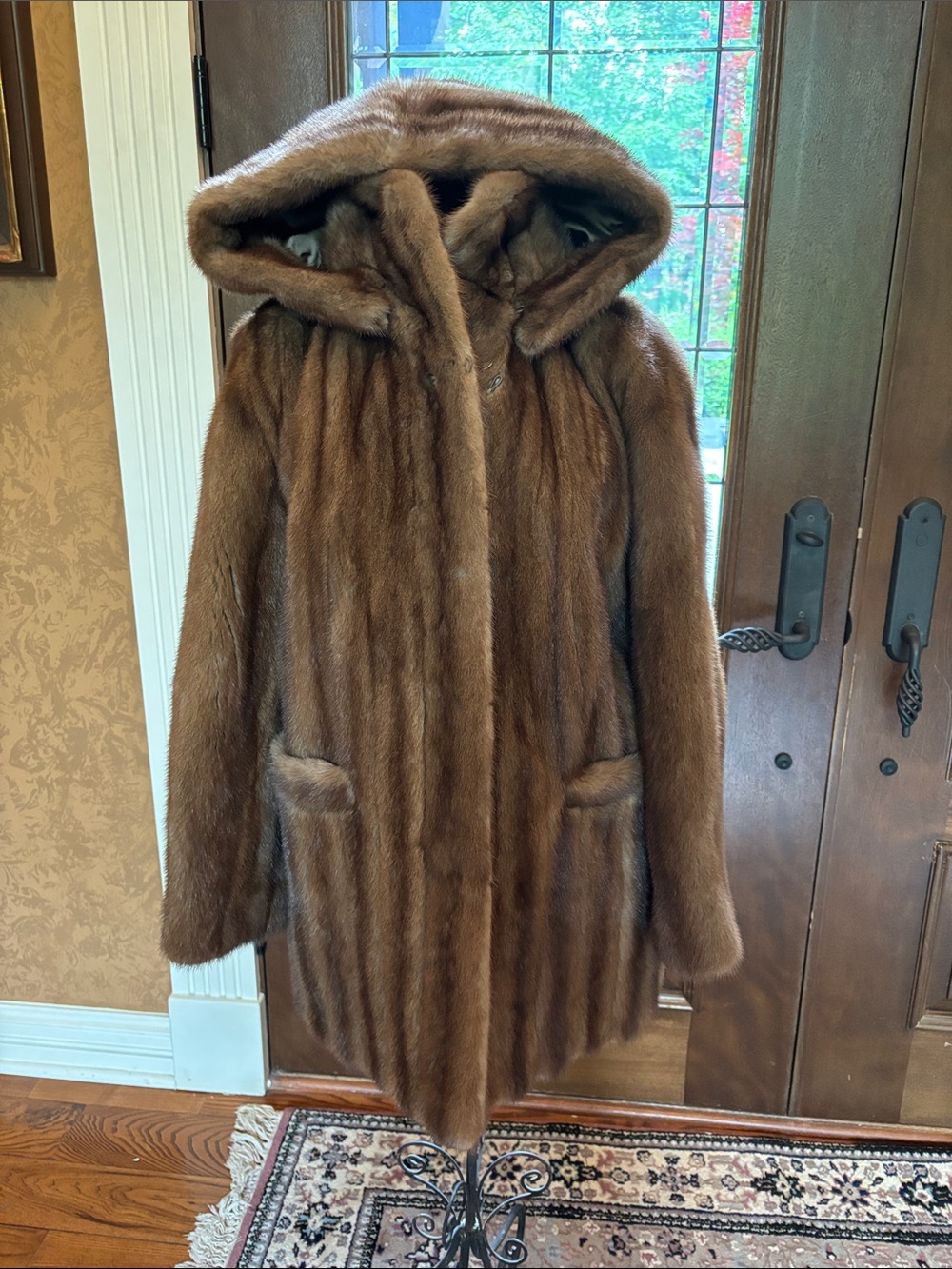 Real mink hooded jacket